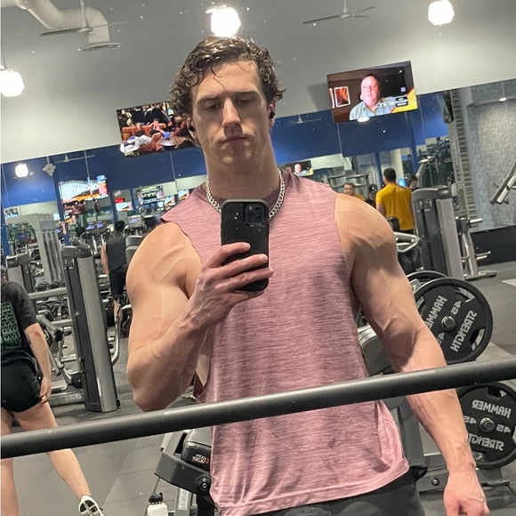 Meet your Posher, Jorda - Picture 6 of 8